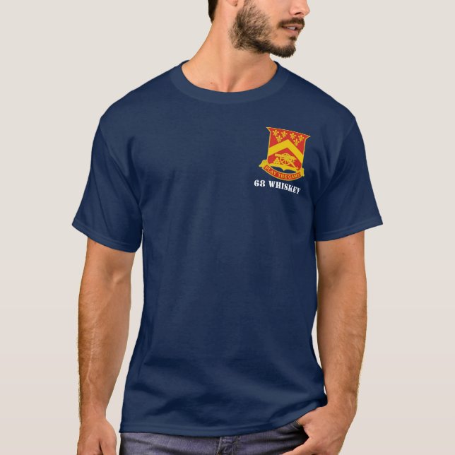 T-shirt Pièce en t du médecin 103rd fa de combat de 68 (Devant)