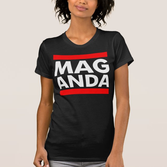 T-shirt Pièce en t noire de Maganda (Devant)