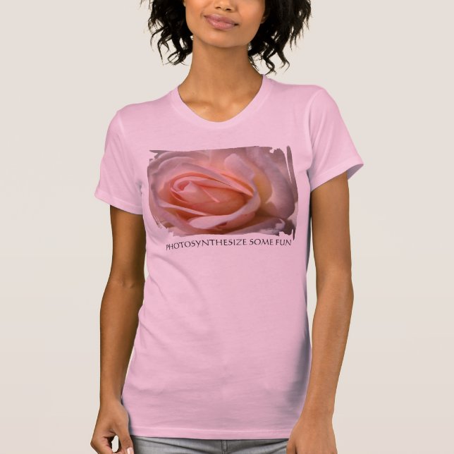 T-shirt Pièce en t sensible de bourgeon de rose de rose (Devant)