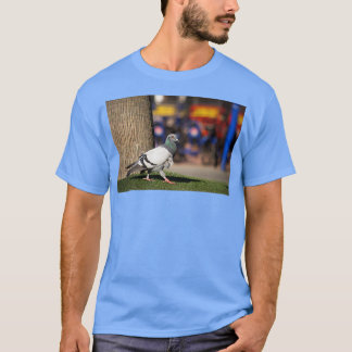 T-shirt Pigeon By Oceanside Pier