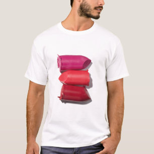 T-shirt Pile de rouge à lèvres cassé