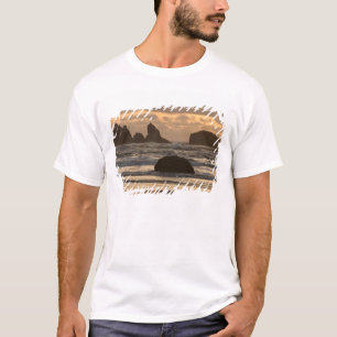 T-shirt Piles de mer sur la plage à Bandon, Oregon