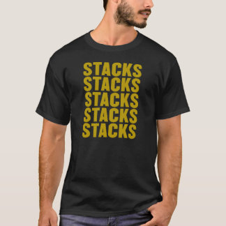 T-shirt Piles sur des piles sur des piles