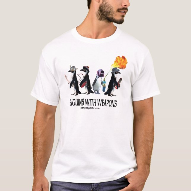 T-shirt pingouins avec des armes (Devant)