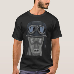 T-shirt Pinscher allemand portant un casque de moto vintag