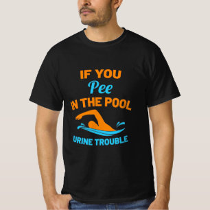 T-shirt Pipe De Bain Dans La Piscine