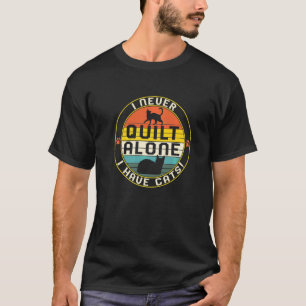 T-shirt Piquage Ne Pique Jamais Seul J'ai Mes Chats Chat