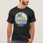 T-shirt Plage de Cocoa Floride Vintage<br><div class="desc">Cocoa Beach design vectoriel. Cocoa Beach est une ville de Floride au sud de la station de l'armée de l'air de Cape Canaveral. Il s’agit d’une porte d’entrée vers le complexe d’accueil du Centre spatial Kennedy.</div>