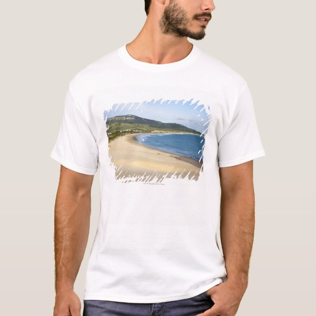 T-shirt Plage de littoral le long de la côte près de (Devant)