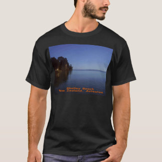 T-shirt Plage de Shelley, Kaipara, Nouvelle Zélande,