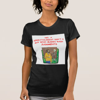 T-shirt plaisanterie d'école de med