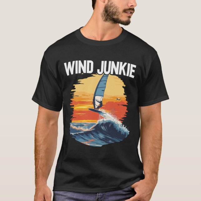T-shirt Planche de windfoiling Wind Junkie Wing Foil Surfi (Devant)