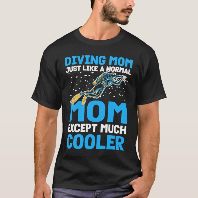 T-shirt Plongée Maman Comme Une Maman Normale Je Plonge (Devant)