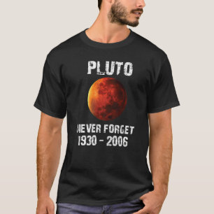 T-shirt Pluto Never Forget 1930 2006 Vintage