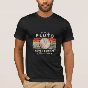T-shirt Pluton de Never