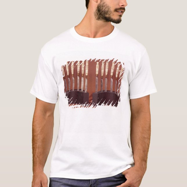 T-shirt Poignées découpées de couteau montrant les (Devant)