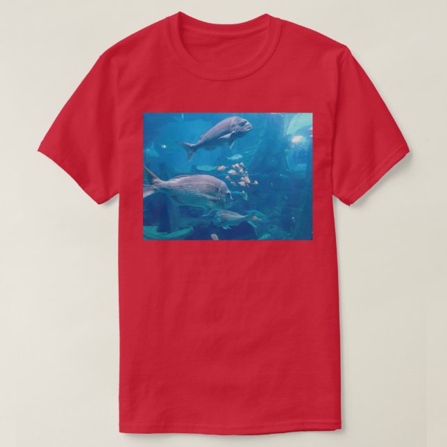 T-shirt Poisson dans l'aquarium (Design devant)