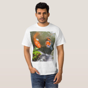 T-shirt Poisson Koi dans un étang