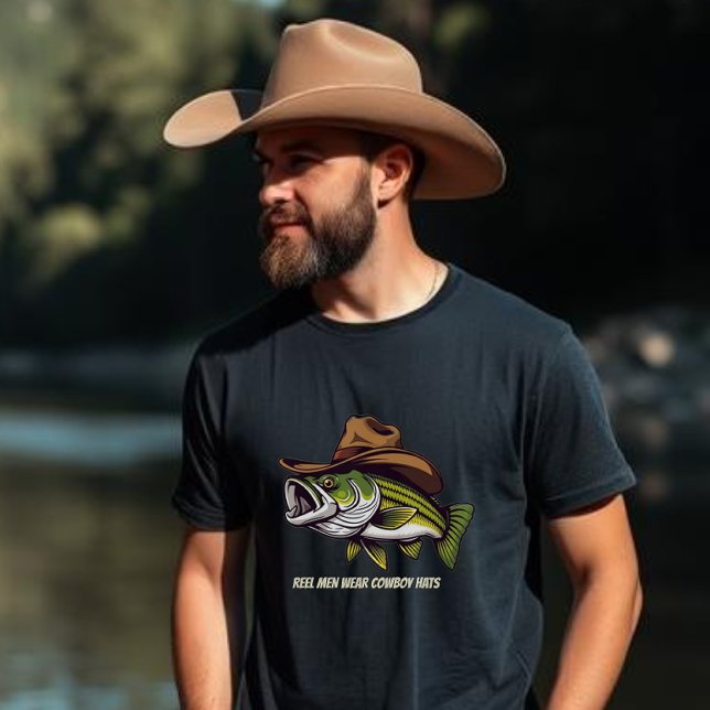 T-shirt Poissons amusants portant un Casquette-T-shirt Cow (Bass Fish with a Cowboy Hat, Fisherman Style Fathers Day Birthday For him)