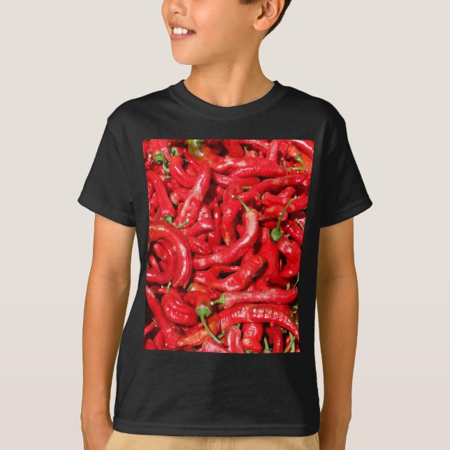 T-shirt Poivrons de piment rouge chauds dehors pendant (Devant)