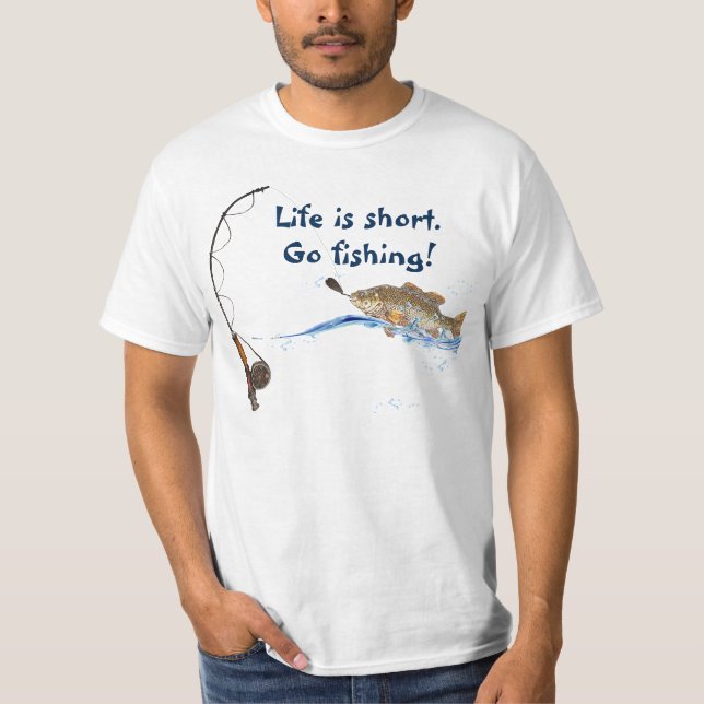 T-shirt pôle de pêche avec poisson dans l'eau (Devant)