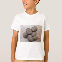 Pommes de terre sur bois rustique Concept