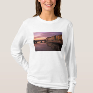 T-shirt Ponts sur l'Arno au coucher du soleil,