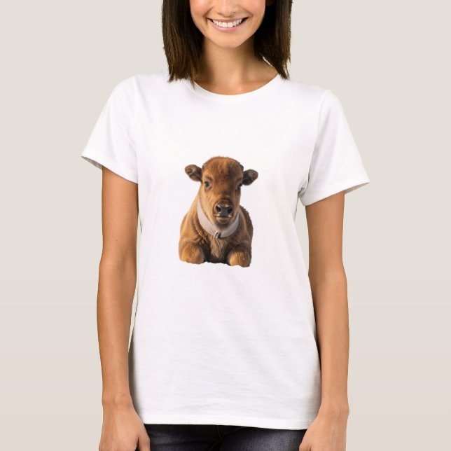 T-shirt Portrait adorable de bébé bison sur fond noir (Devant)