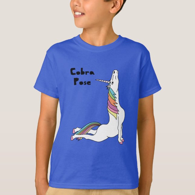 T-shirt Pose de cobra de licorne de yoga (Devant)