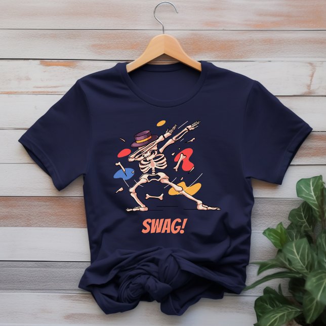 T-shirt Pose de crâne noir coloré (Créateur téléchargé)