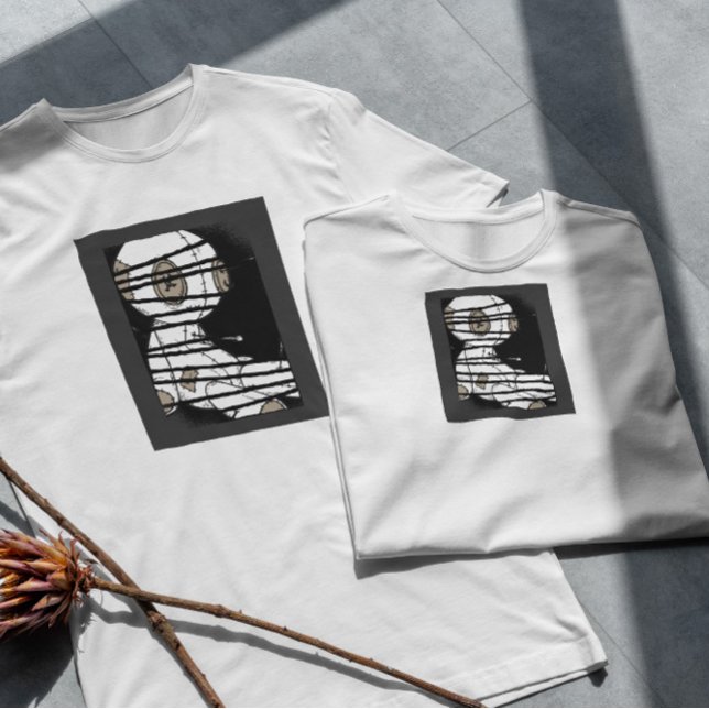 T-shirt Poupée vaudou foncée (Créateur téléchargé)