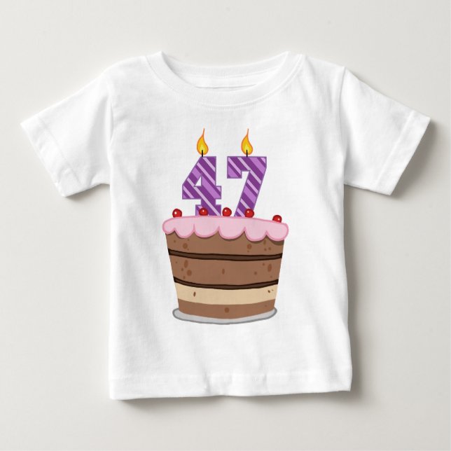 T-shirt Pour Bébé 47 ans sur le gâteau d'anniversaire (Devant)