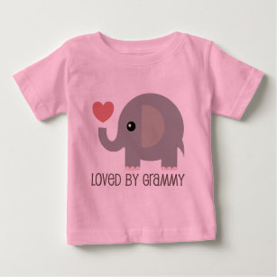 T-shirt Pour Bébé Aimé par l'éléphant de coeur de Grammy