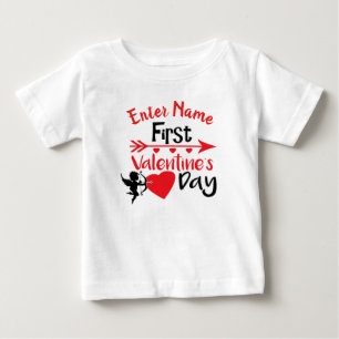 T-shirt Pour Bébé Ajouter un nom Ma première valentines tenue de jo
