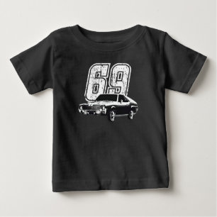 T-shirt Pour Bébé AMC AMX 1969 Vue trois quarts avec voiture