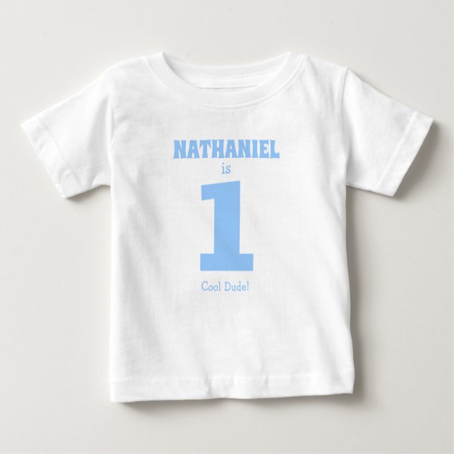 T-shirt Pour Bébé Amusant bébé garçon premier anniversaire avec nom (Devant)