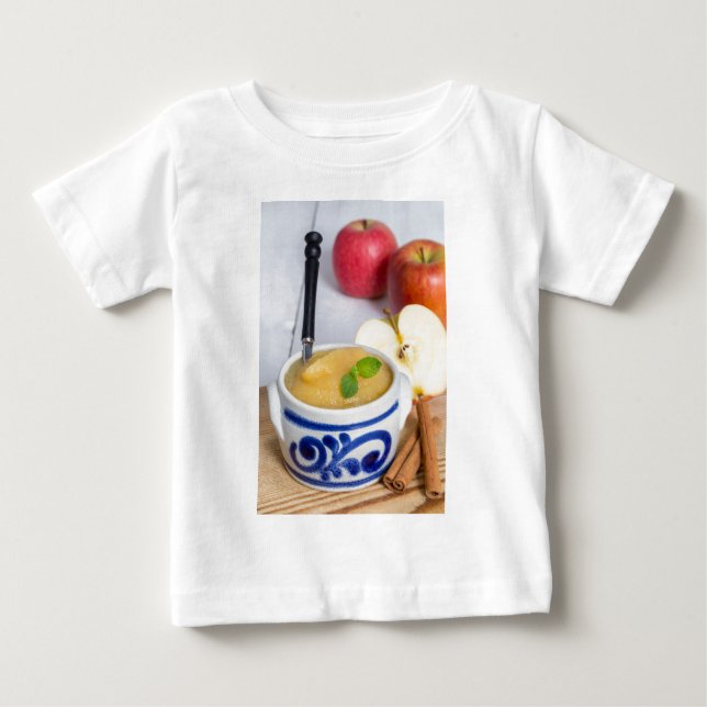 T-shirt Pour Bébé Applesauce à la cannelle dans un bol en grès (Devant)