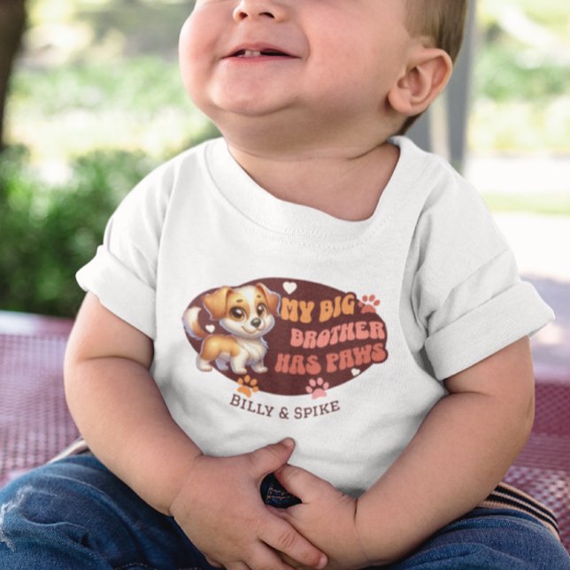 T-shirt Pour Bébé Bébé et chien mignons personnalisés sur mesure (Créateur téléchargé)