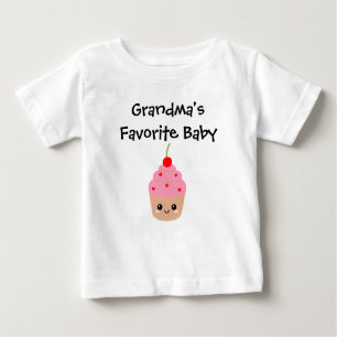 T-shirt Pour Bébé Bébé favori de grand-mère, gâteau à la cupcake