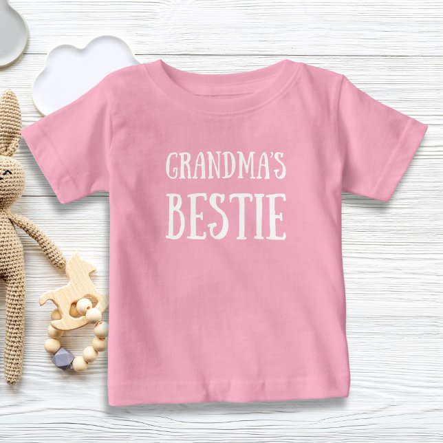 T-shirt Pour Bébé Bestie de grand-mère, mignonne (Créateur téléchargé)