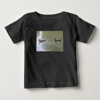 T-shirt Pour Bébé Canards qui nagent