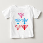 T-shirt Pour Bébé Candélabre juif d'étincelle de Menorah de juifs<br><div class="desc">Style : Le sweatshirt à capuchon de base des hommes Appréciez le confort de ce sweat - shirt à capuche chaud et toasty de pull. Vous allez l'aimer. Nous l'avons fait à partir d'un 10oz. coton-poly mélange avec un visage 100% de coton. Il a ensemble-dans des douilles et des ouvertures...</div>