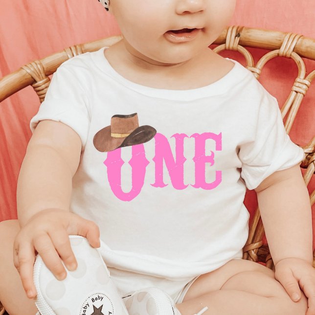 T-shirt Pour Bébé Chapeau de Cowgirl Rose Thème ONE 1er Anniversaire (Créateur téléchargé)