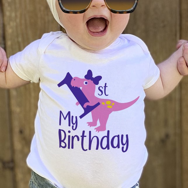 T-shirt Pour Bébé Chemise T Anniversaire 1re Fille Dinosaure (Créateur téléchargé)