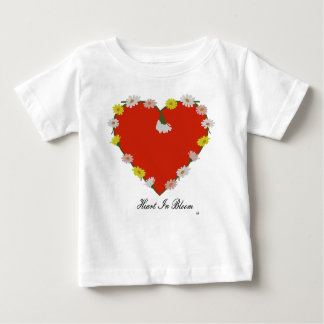 T-shirt Pour Bébé Coeur En Fleur