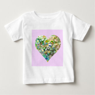 T-shirt Pour Bébé Coeur en verre de mer en pastel dans le rose