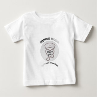 T-shirt Pour Bébé Conception de stéthoscope en forme de cœur en mode