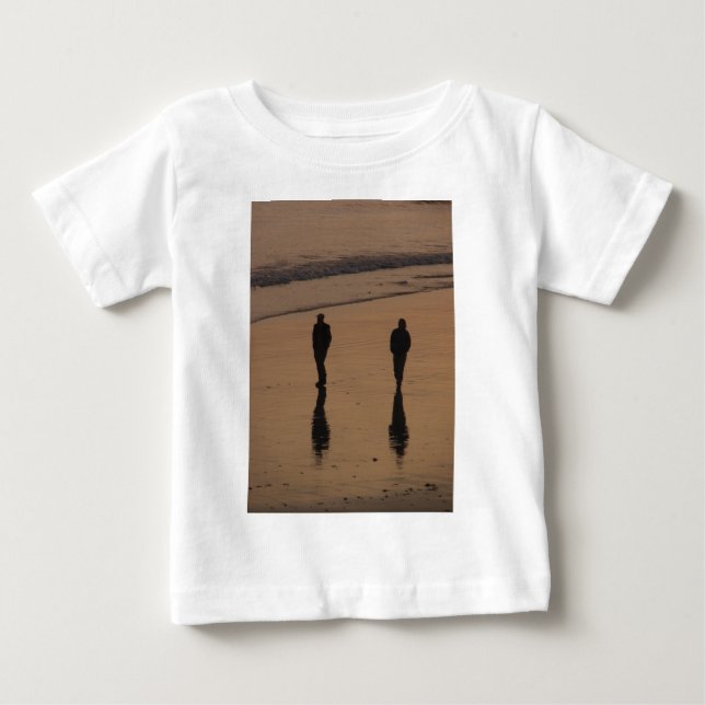 T-shirt Pour Bébé couple sur la plage (Devant)