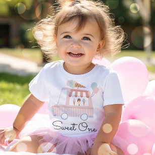 T-shirt Pour Bébé Crème de glace rose sucré un 1er anniversaire tenu