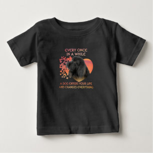 T-shirt Pour Bébé De Temps En Temps Un Chien Entre Dans Votre Vie